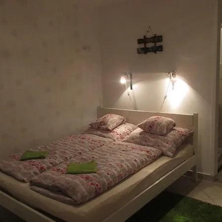 Fortuna Apartments Eger Apartment *