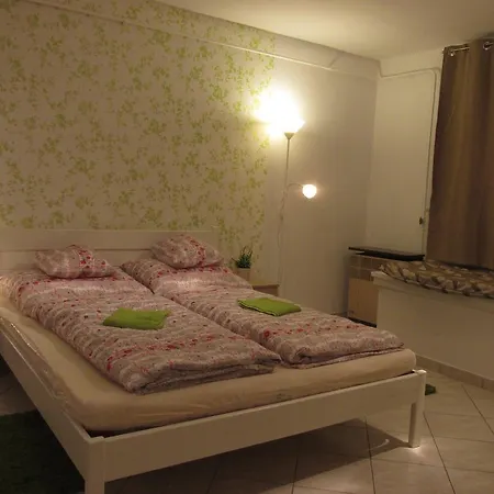 Apartment Fortuna Apartments Eger *